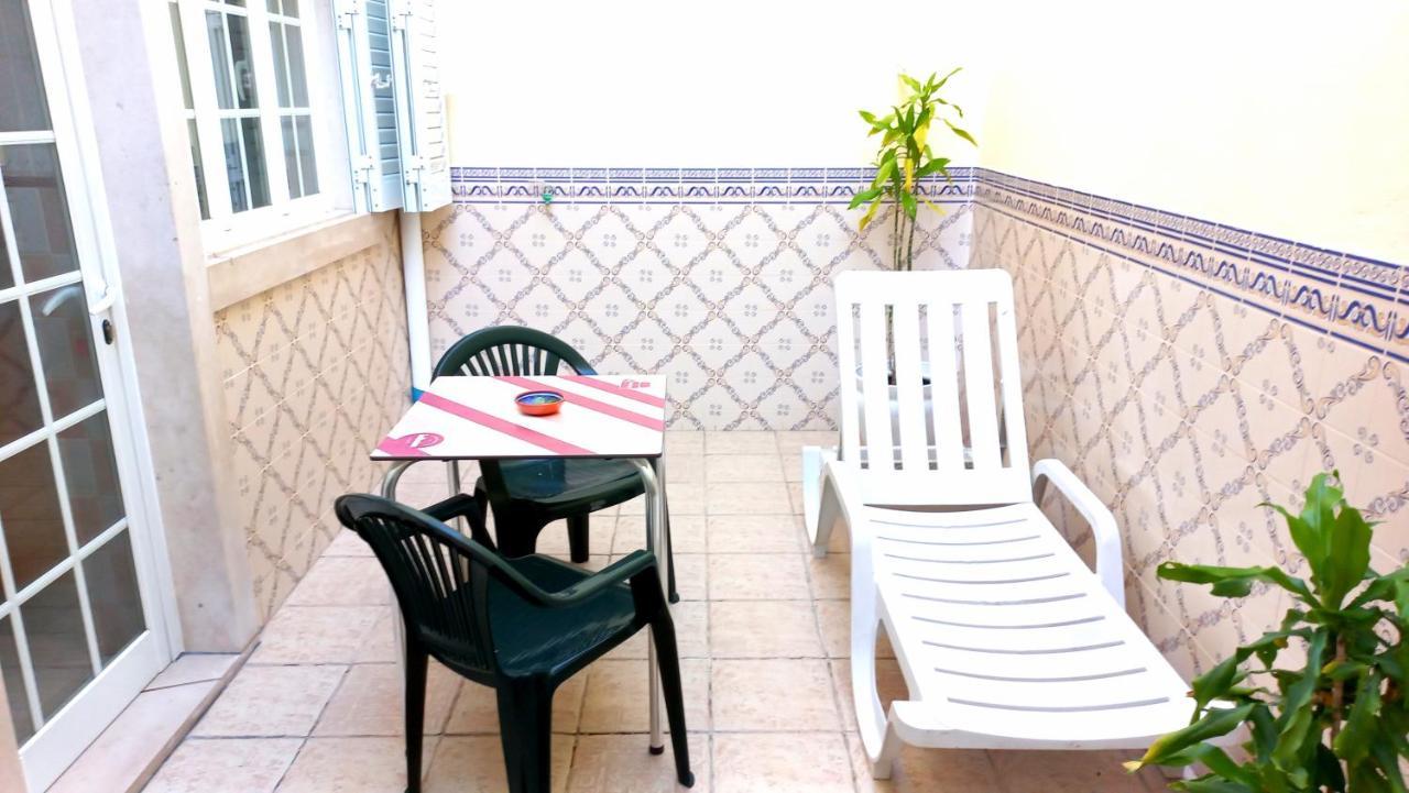 Comfortable And Quiet Apartment Nazare Exterior photo